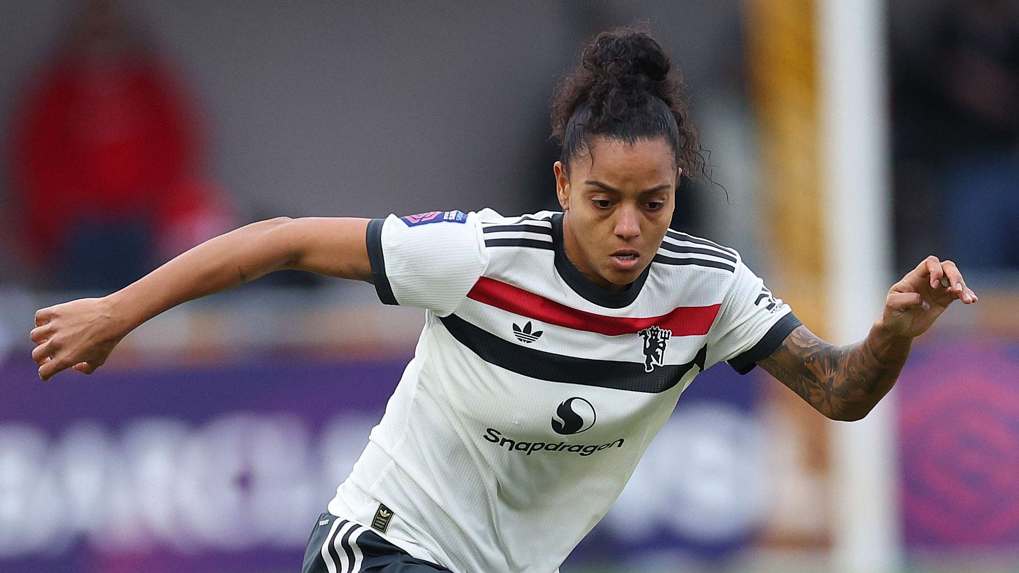 尤其是像曼 尤其是像曼