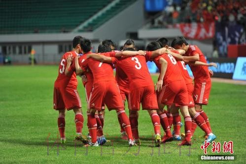 热身赛-郜林点球建功 中国男足1-1战平约旦