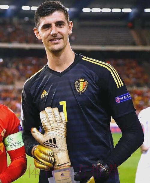 马丁内斯:库尔图瓦现处于职业生涯的最佳时刻 马丁内斯:库尔图瓦现处于职业生涯的最佳时刻