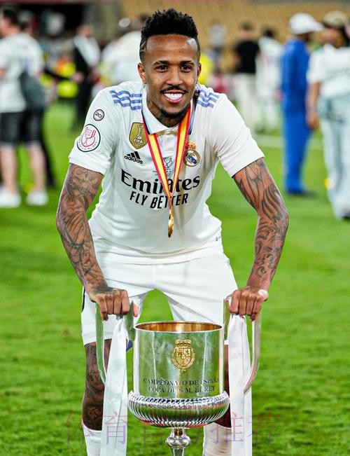 前皇马后卫：米利唐是皇马未来10年的中卫